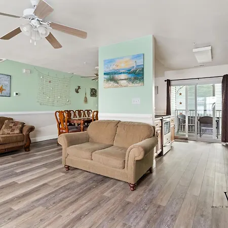Charming 3-Bedroom, 2-Bathroom Townhouse Perfectly Located Near The Boardwalk